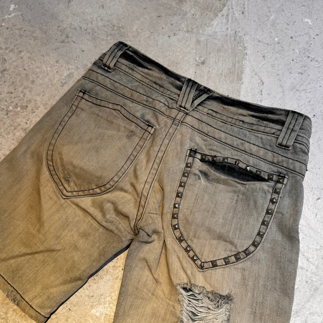 GLAD NEWS 스터드 5부 팬츠 상품이미지7