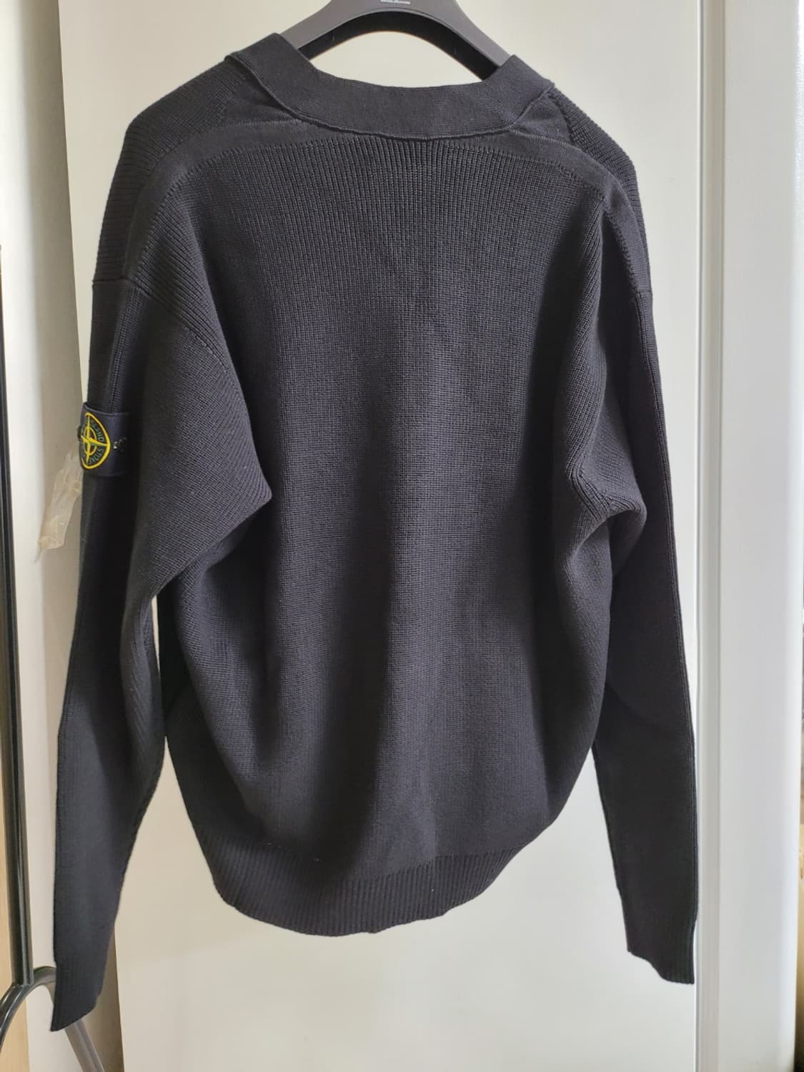 [새상품] 클래식의 진화, 26SS 스톤아일랜드 오가닉 코튼 가디건
 상품이미지2