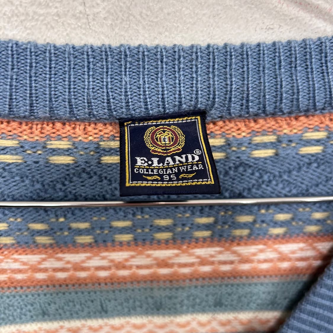 이랜드 컬랙션웨어 빈티지 패턴 케이블 니트 가디건 상품이미지3