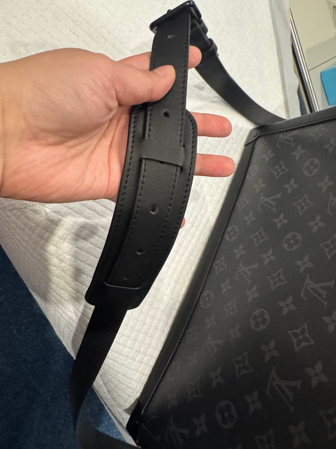 루이비통 소프트 트렁크 모노그램 이클립스 상품이미지7