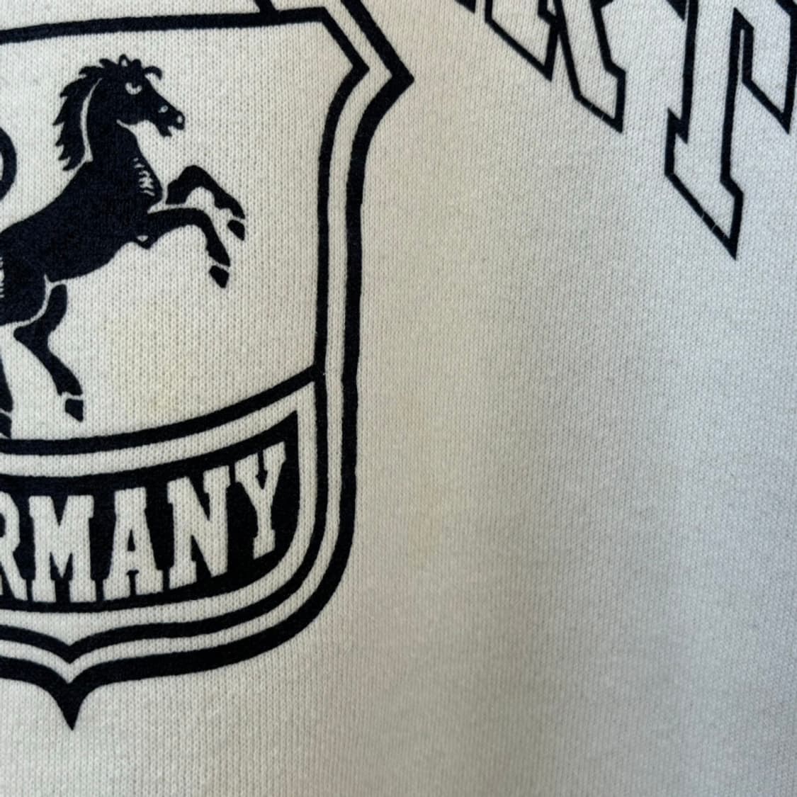 80s Emblem Of Stuttgart Sweatshirt 상품이미지5