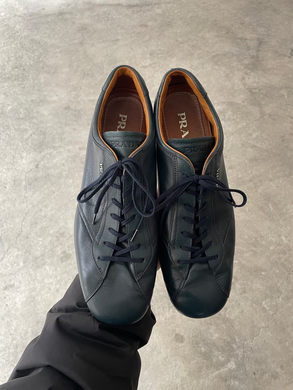 Prada Leather Flat shoes 상품이미지4