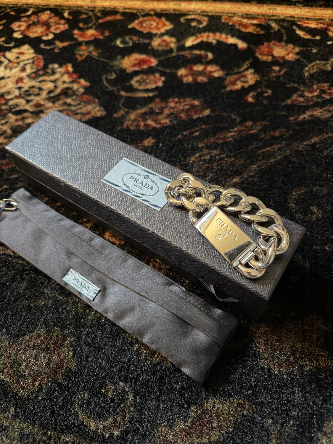 프라다 체인팔찌 상품이미지1