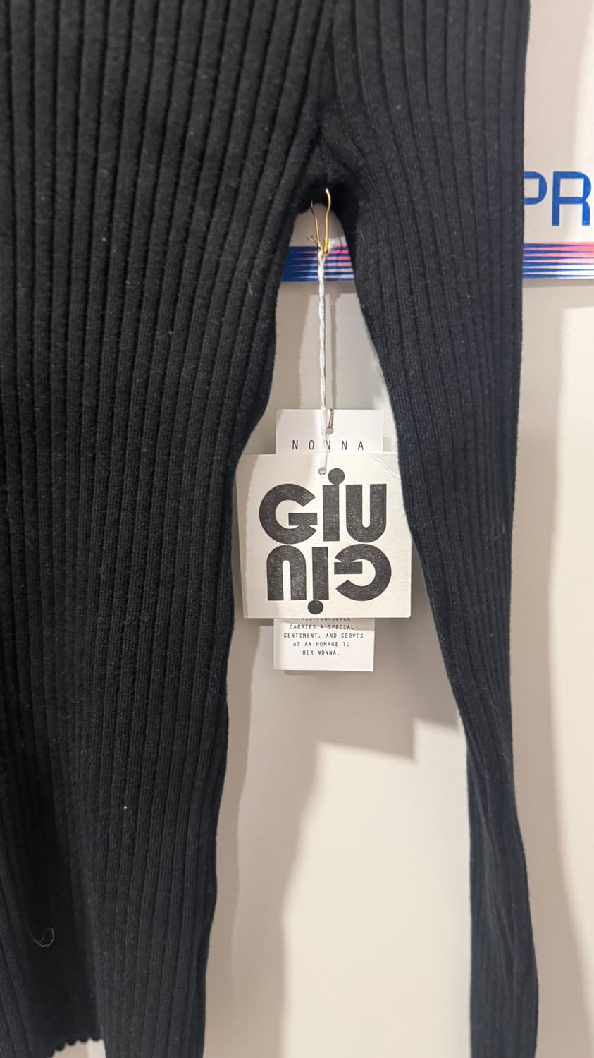 GIUGIU Nonna Turtleneck black 상품이미지4