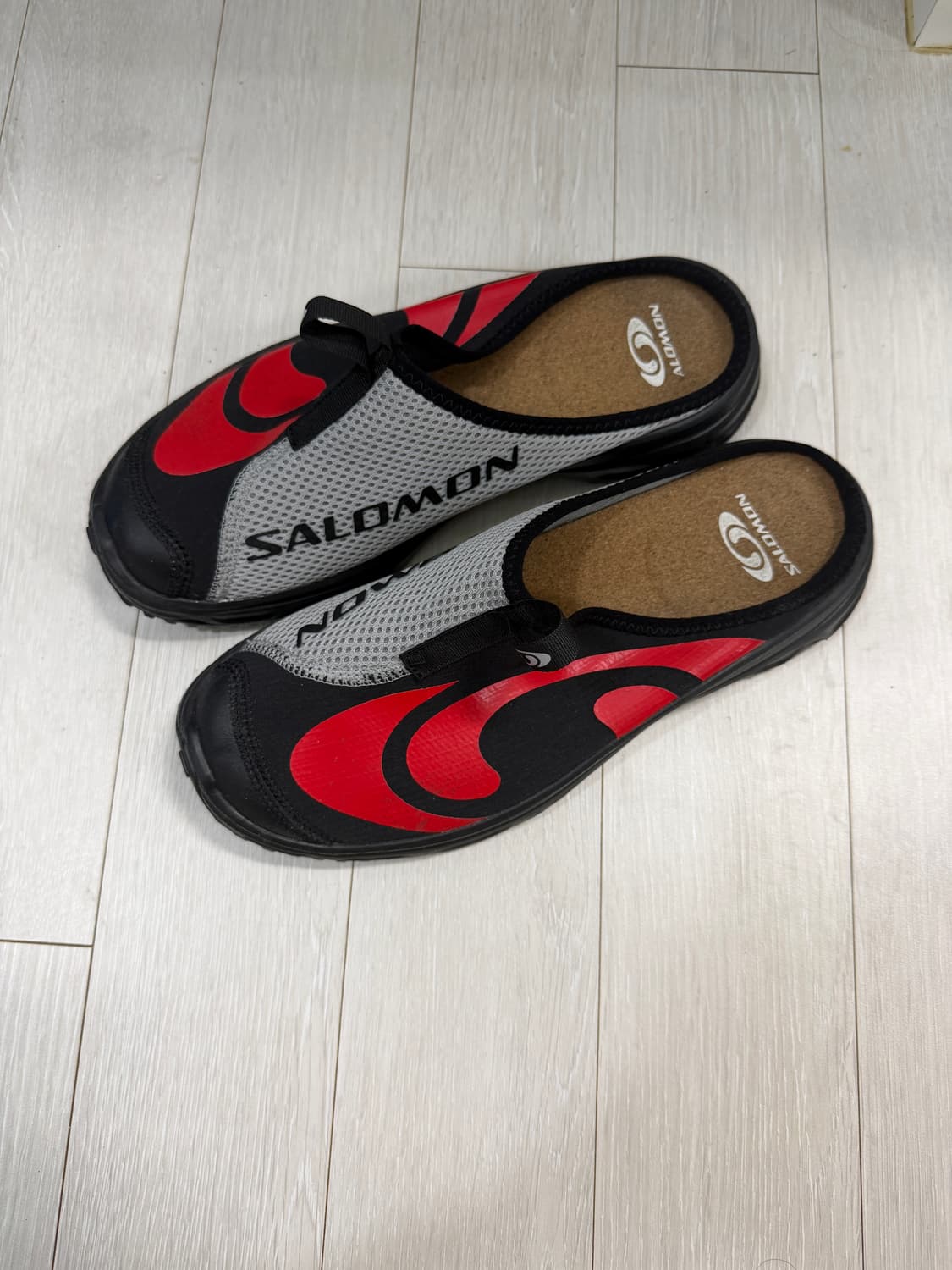 !상태최상! 살로몬 슬리퍼 250 상품이미지1