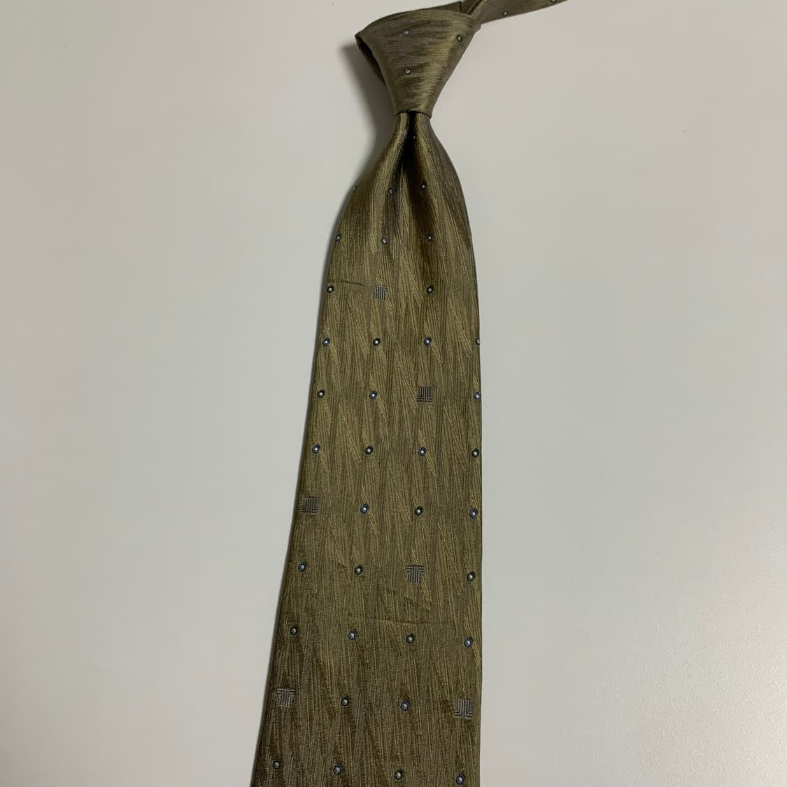 랑방(LANVIN) 모노그램 명품 100실크 결혼식룩 코디 A+등급 상품이미지8