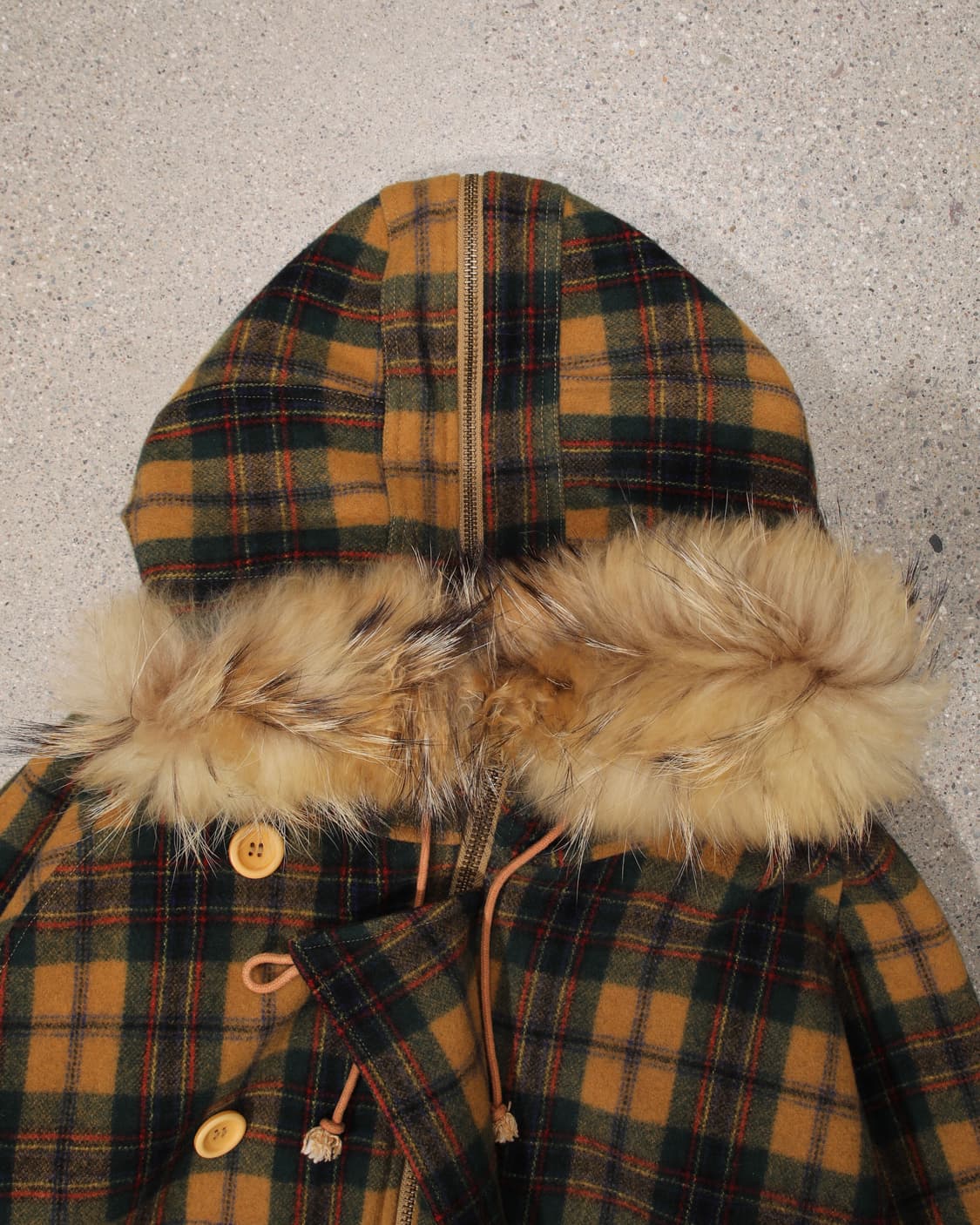 Swagger check fur padding 상품이미지6
