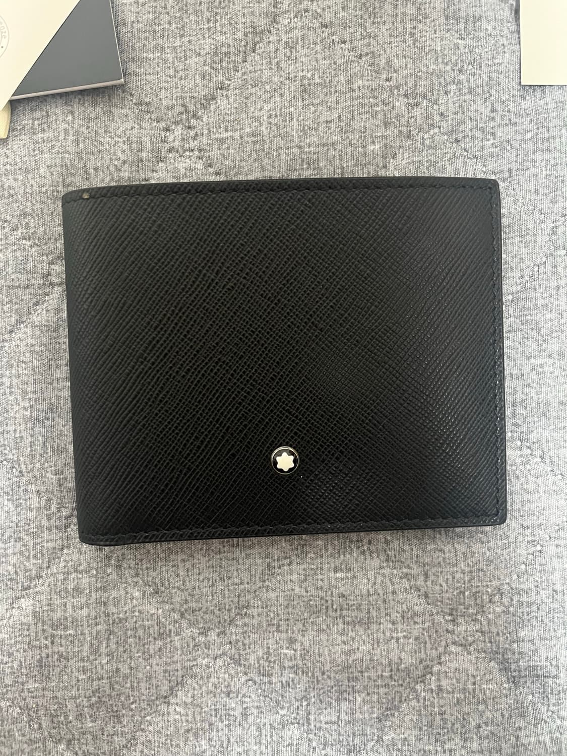 몽블랑 사토리얼 반지갑 상품이미지2