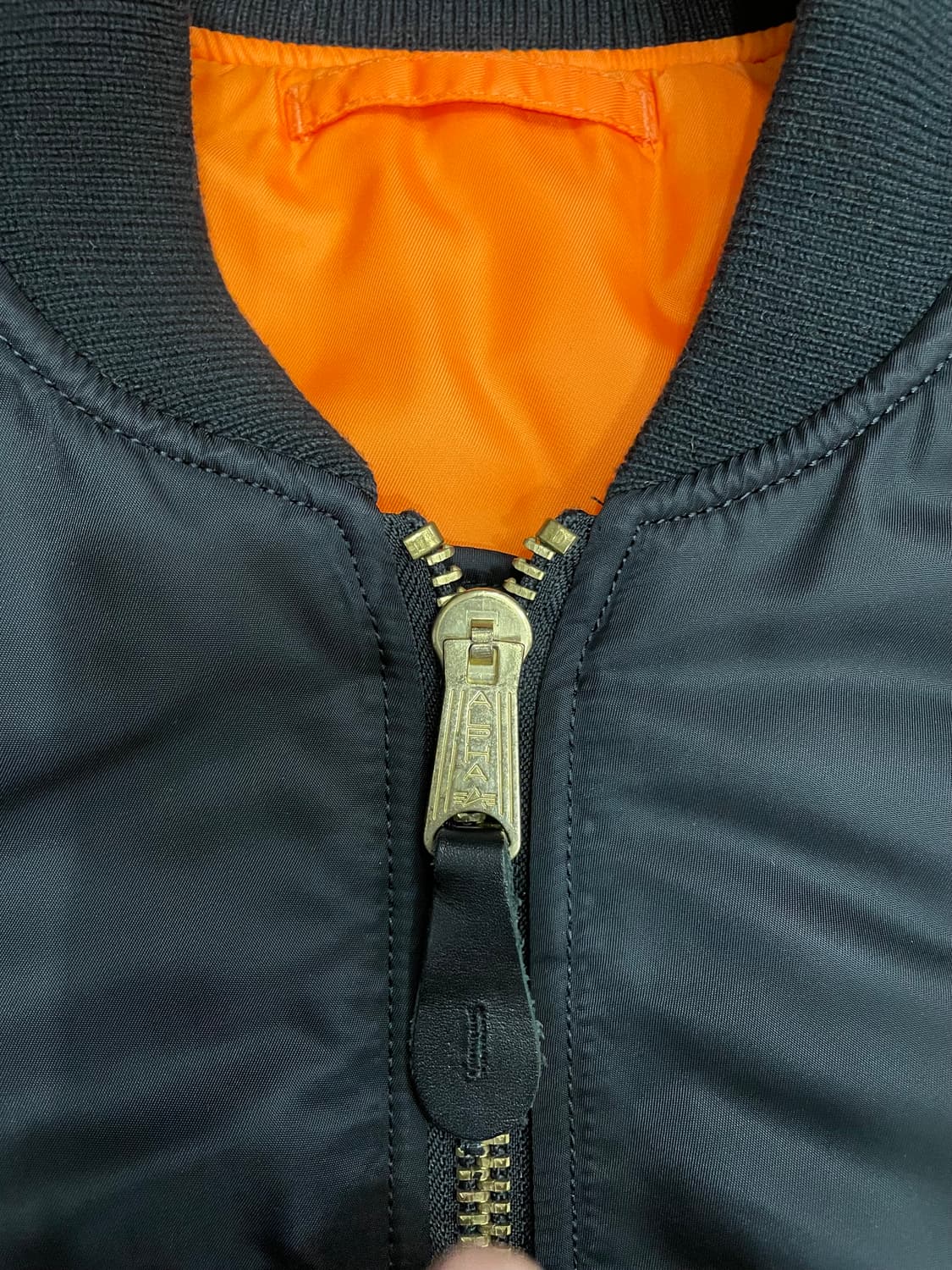 알파인더스트리 ma-1 플라이트 자켓 항공점퍼 블랙 상품이미지5