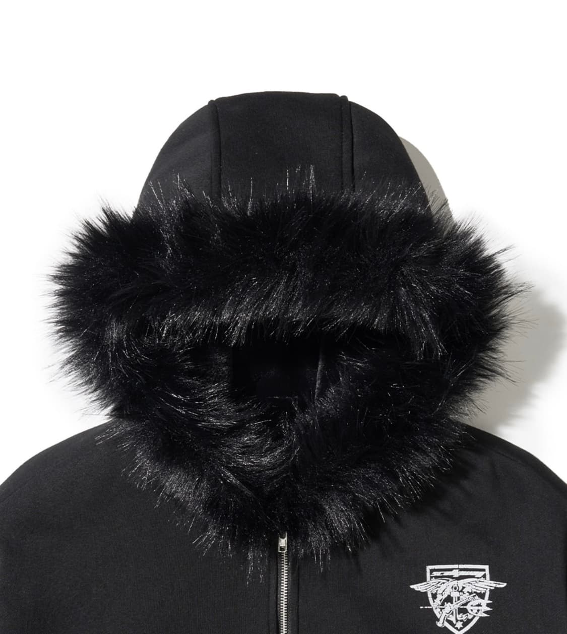 스켈리웩 크롭 퍼 후드 자켓 상품이미지3