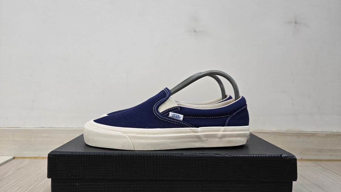 245 반스 볼트 OG 클래식 슬립온 네이비 상품이미지3