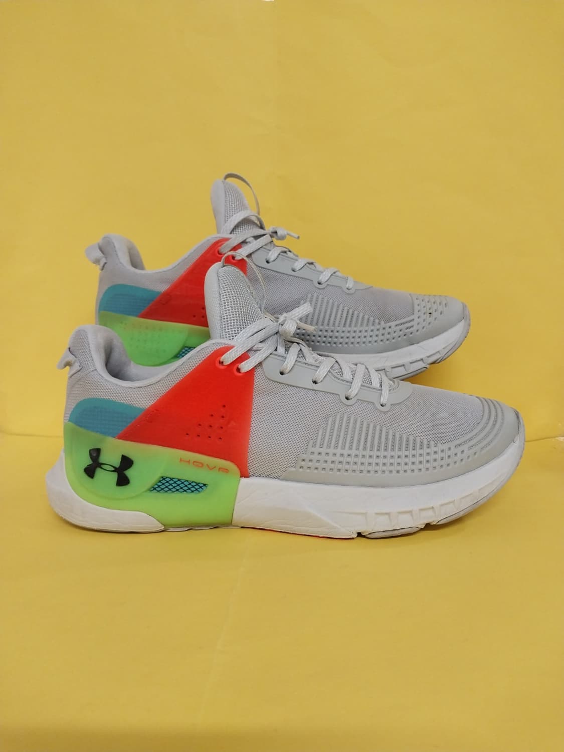 남성 언더아머 호버 에이펙스 트레이닝화, 운동화 (270) 상품이미지3