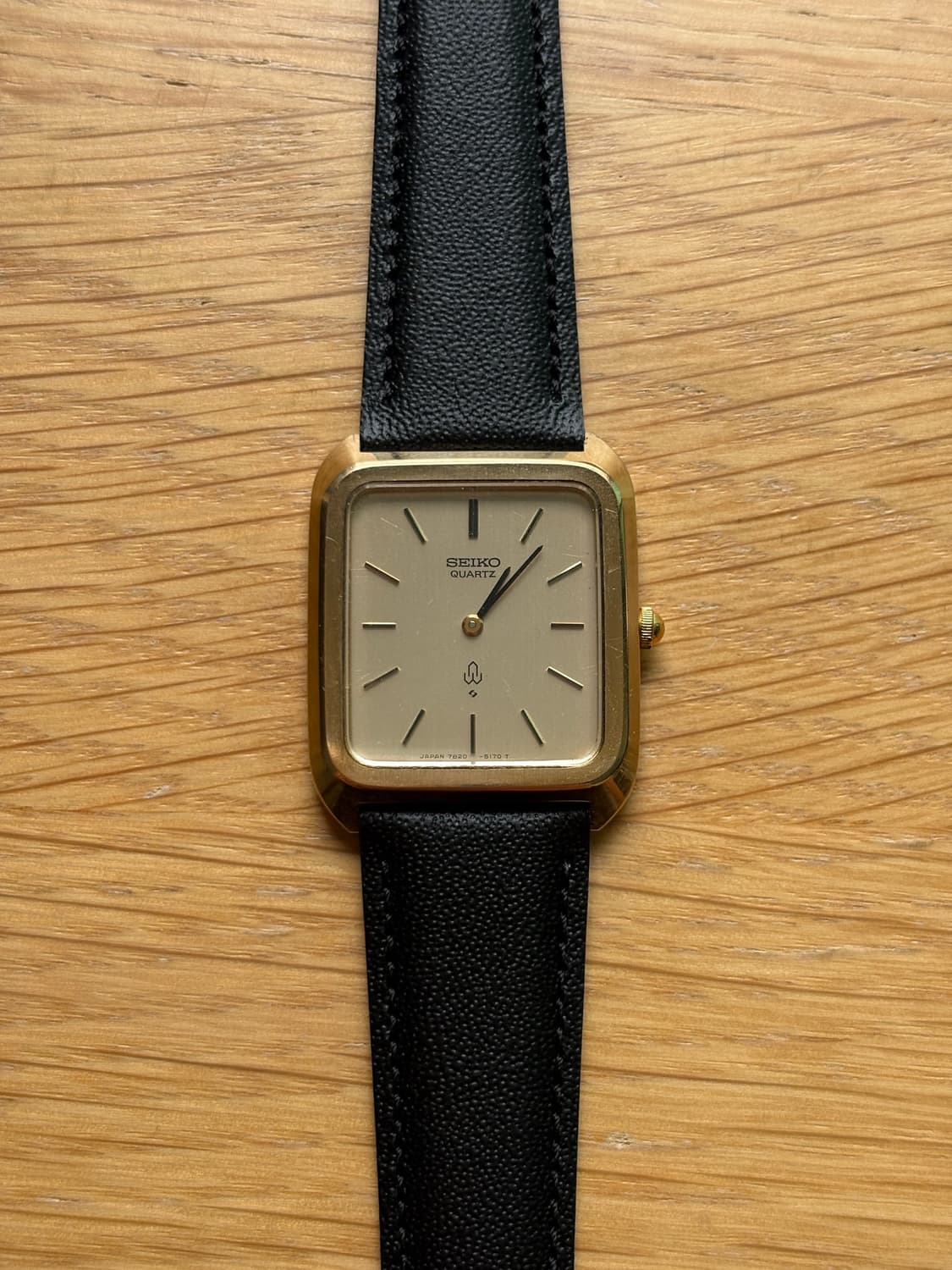 1980s Chariot Gold Tank Quartz 상품이미지1