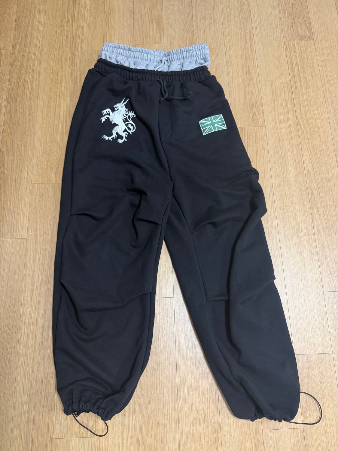 B.access Shadow Crest Wide Sweatpants 상품이미지3