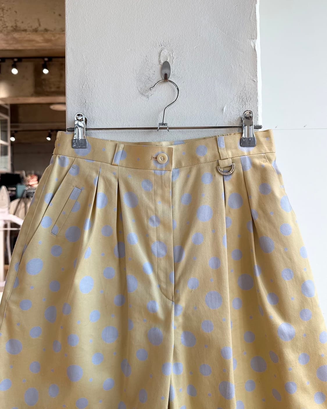 크리스찬 디올 스포츠 옐로우 도트 하프팬츠  상품이미지3