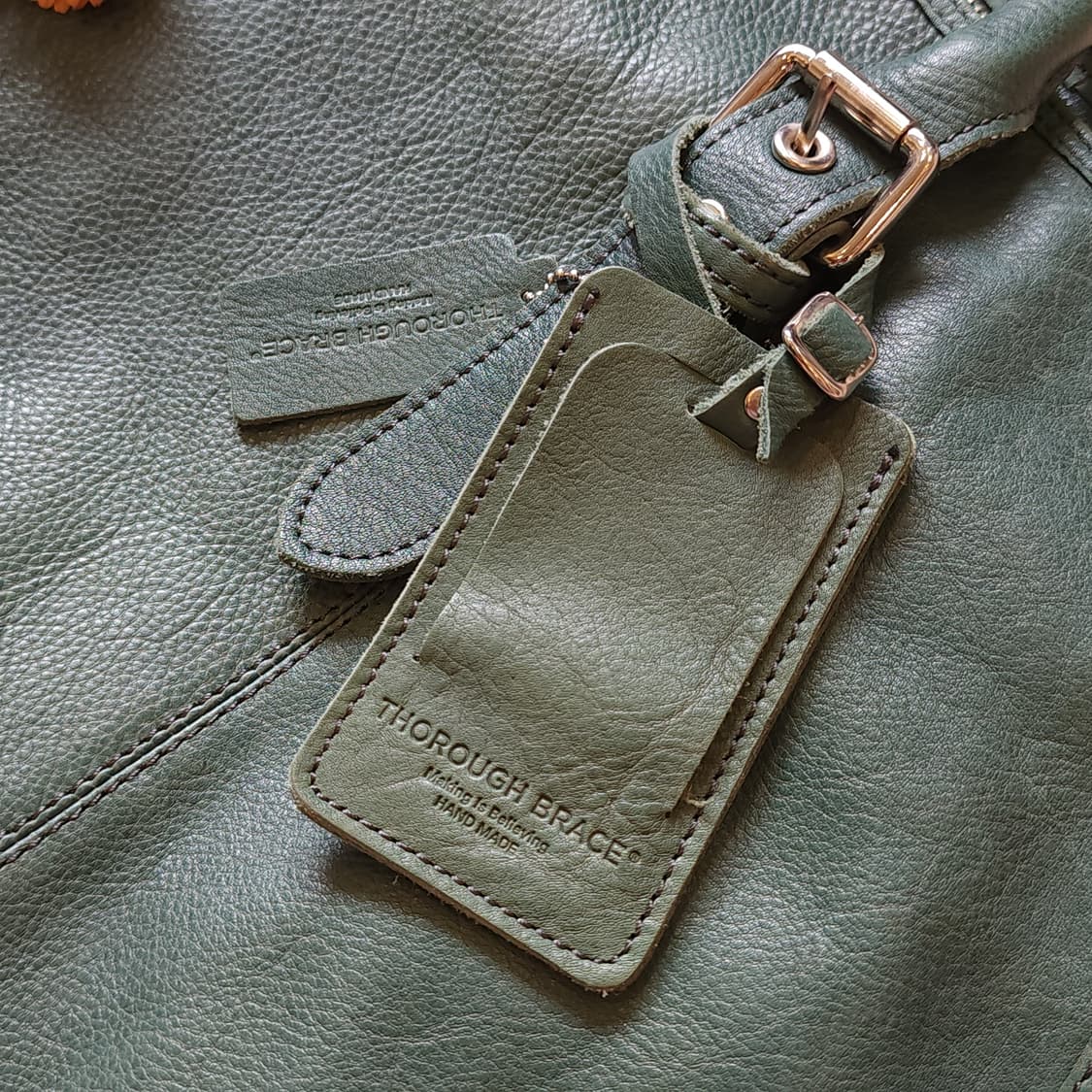 써로우 브레이스 에메랄드 레더 핸드메이드 트레블 보스턴 백 상품이미지10