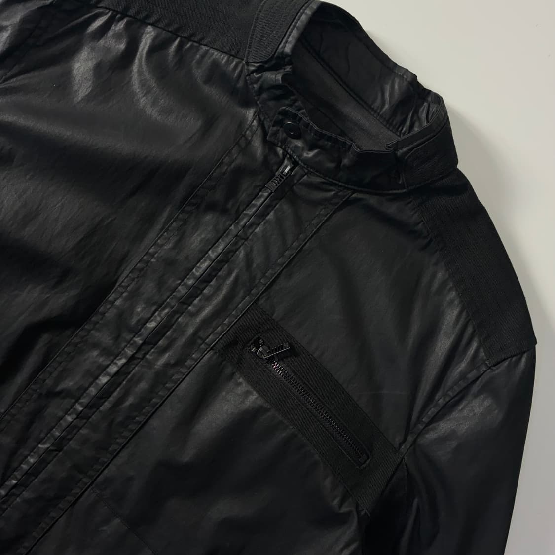 Calvin Klein  캘빈클라인 글로시 윈드브레이크 바이커 자켓  상품이미지3