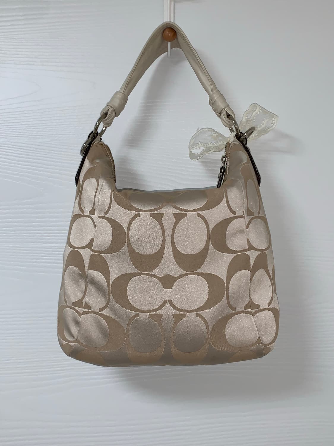 Coach ivory y2k shoulder bag 상품이미지2