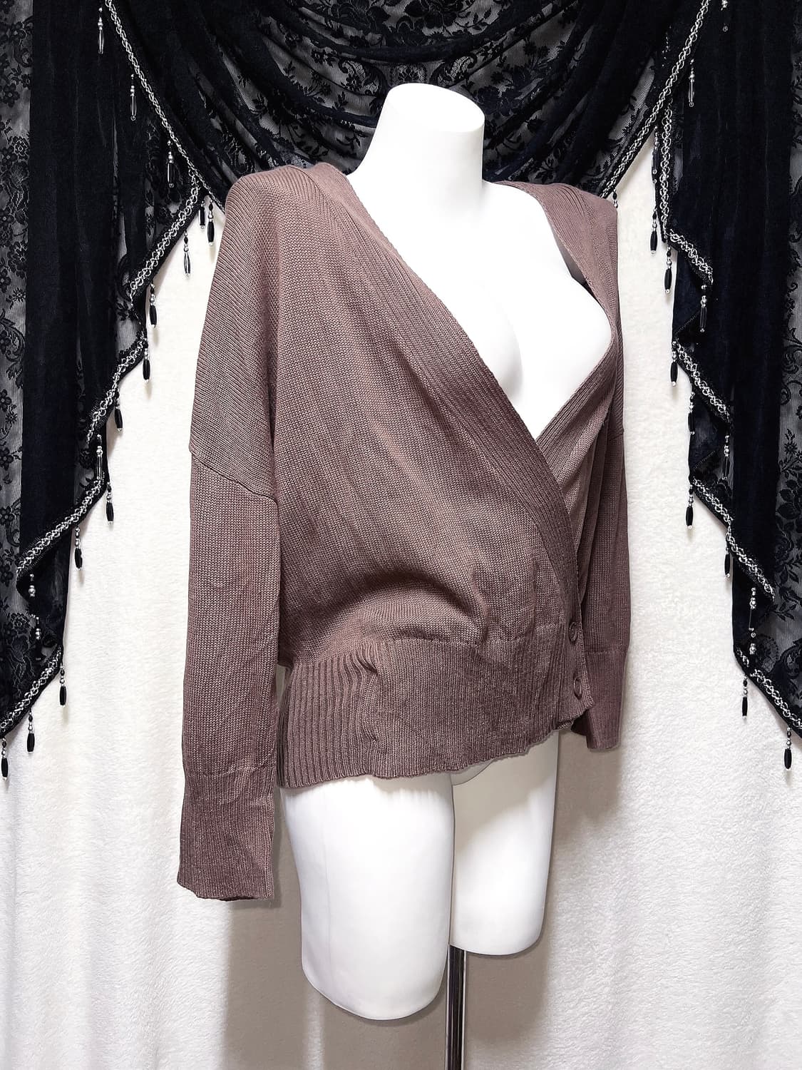 라떼갸루 빈티지 브라운 드레이프 브이넥 니트가디건 하구미 하치 오리엔탈 상품이미지5