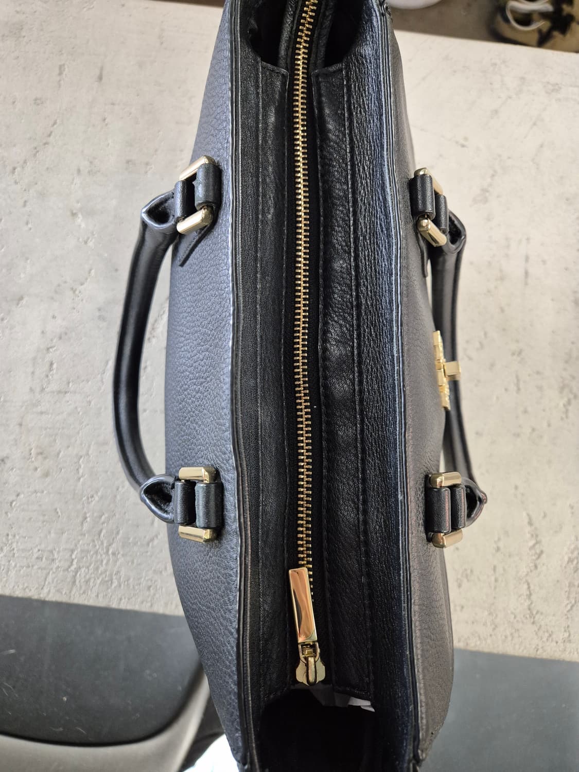 토리버치 블랙 가죽 토트백 상품이미지9