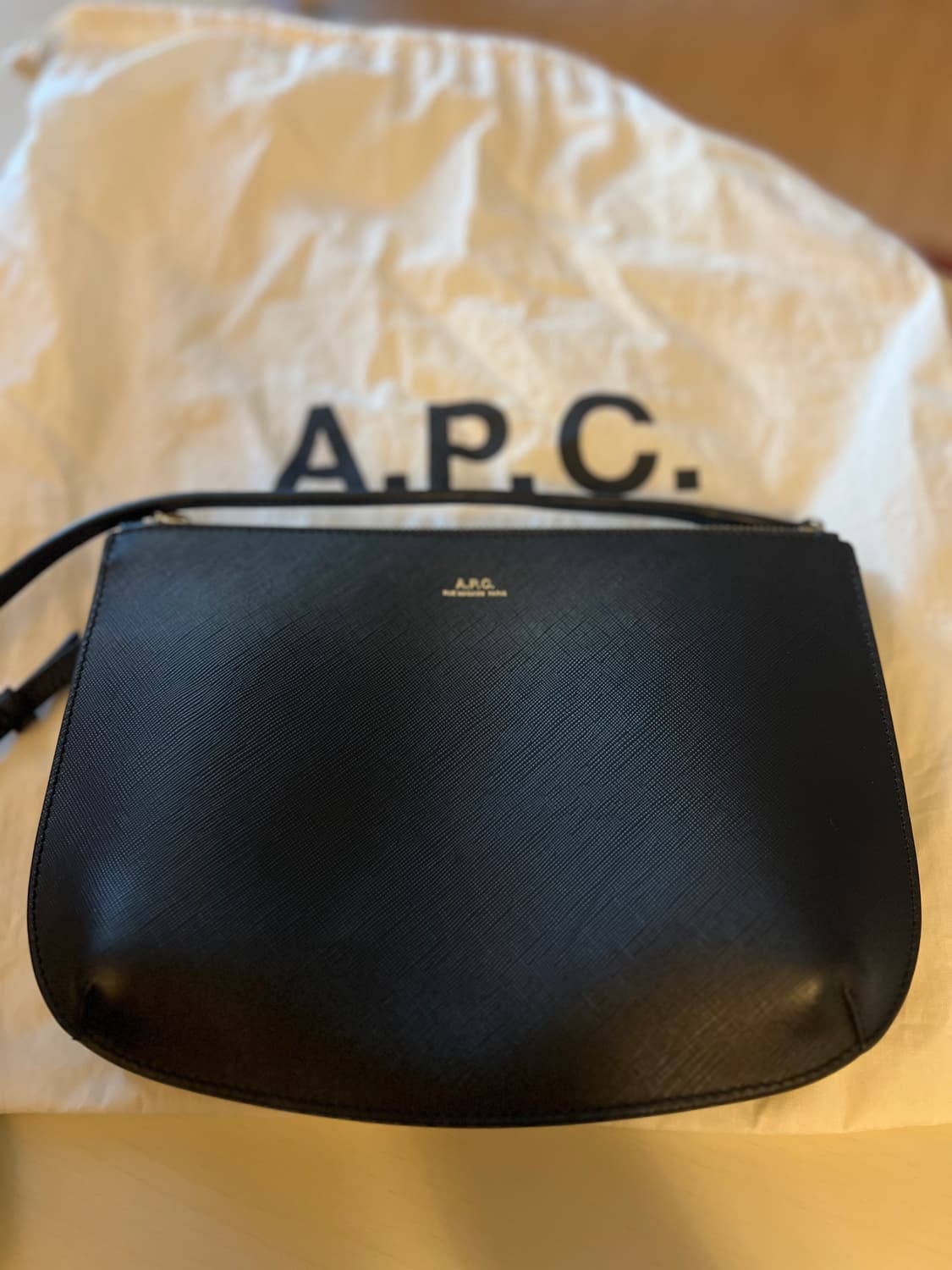 아페쎄 apc 사라백  상품이미지1