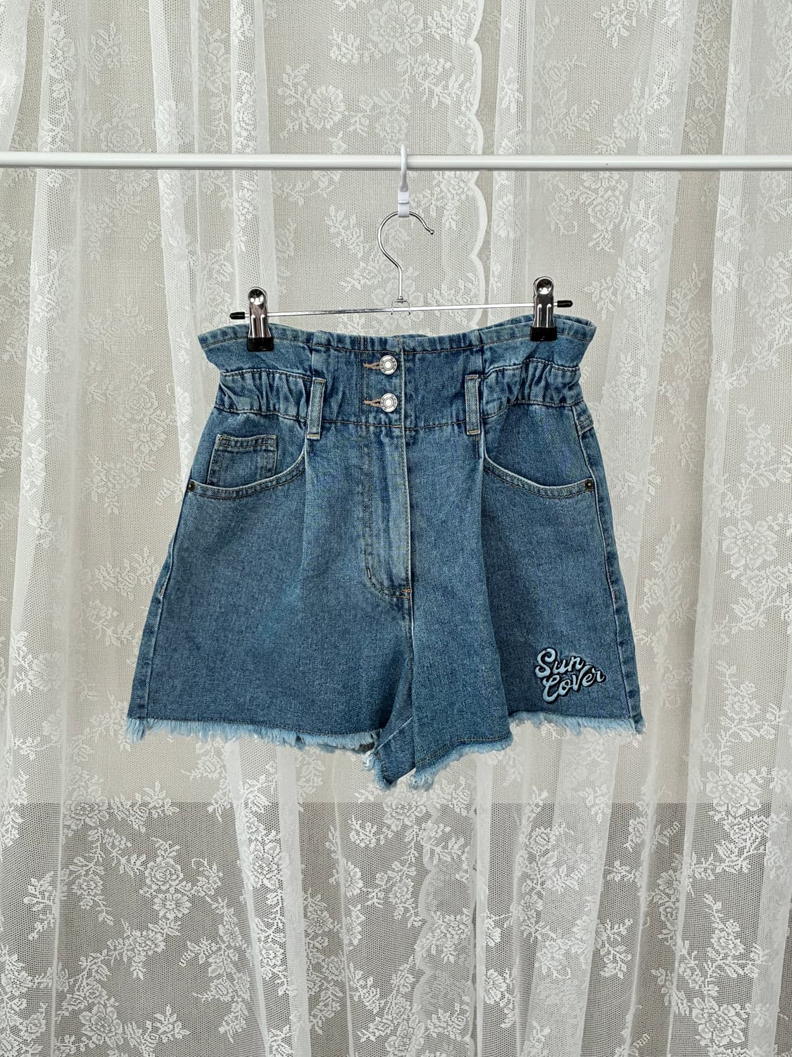 S) 한섬 SJYP 하이웨이스트 데님 쇼츠 상품이미지1