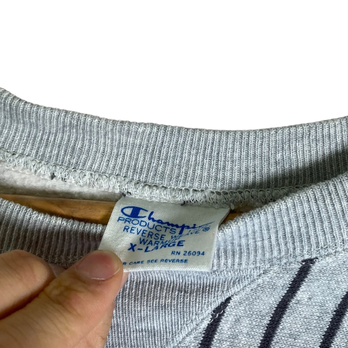 XL 챔피온 리버스위브 스트라이프 그레이 맨투맨 상품이미지4