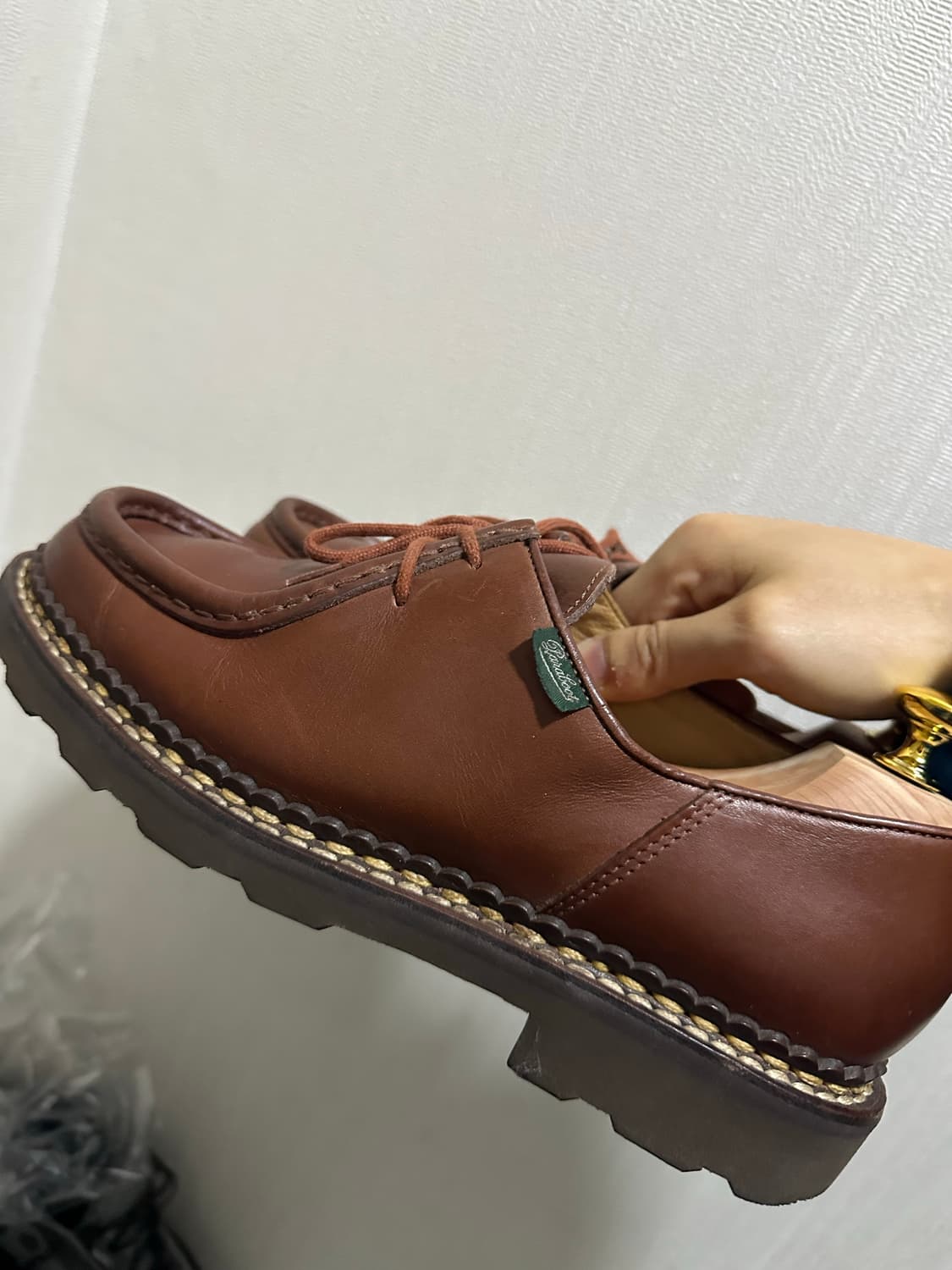 39) 파라부트 미카엘 브라운 팝니다 상품이미지5