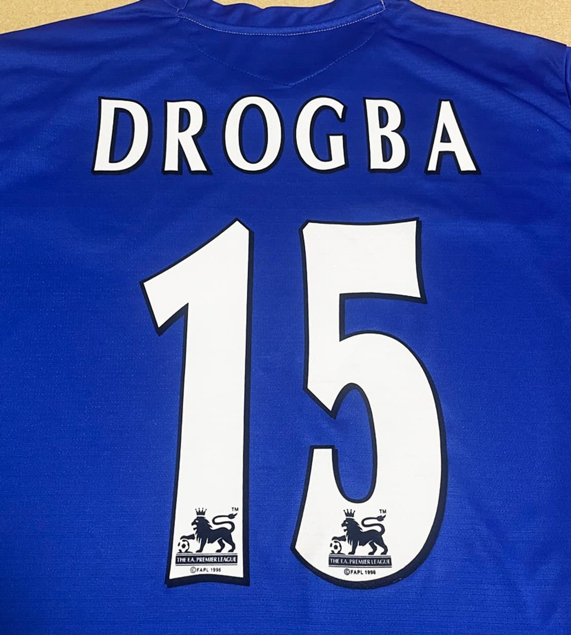 엄브로 첼시 05/06 100주년 홈 셔츠 드록바 No.15 상품이미지7