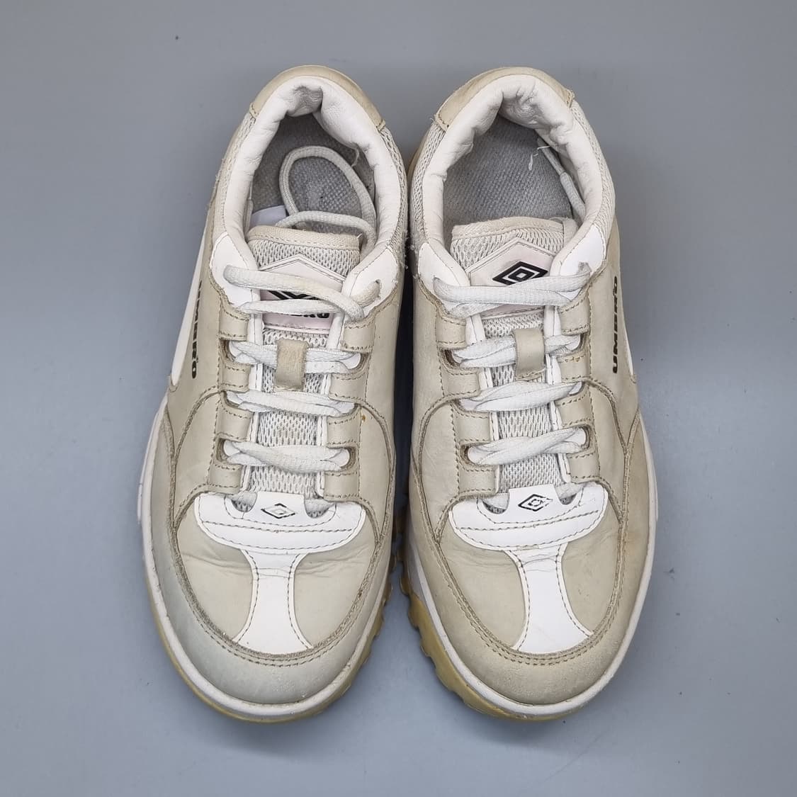 엄브로 버키 여성운동화230 상품이미지2