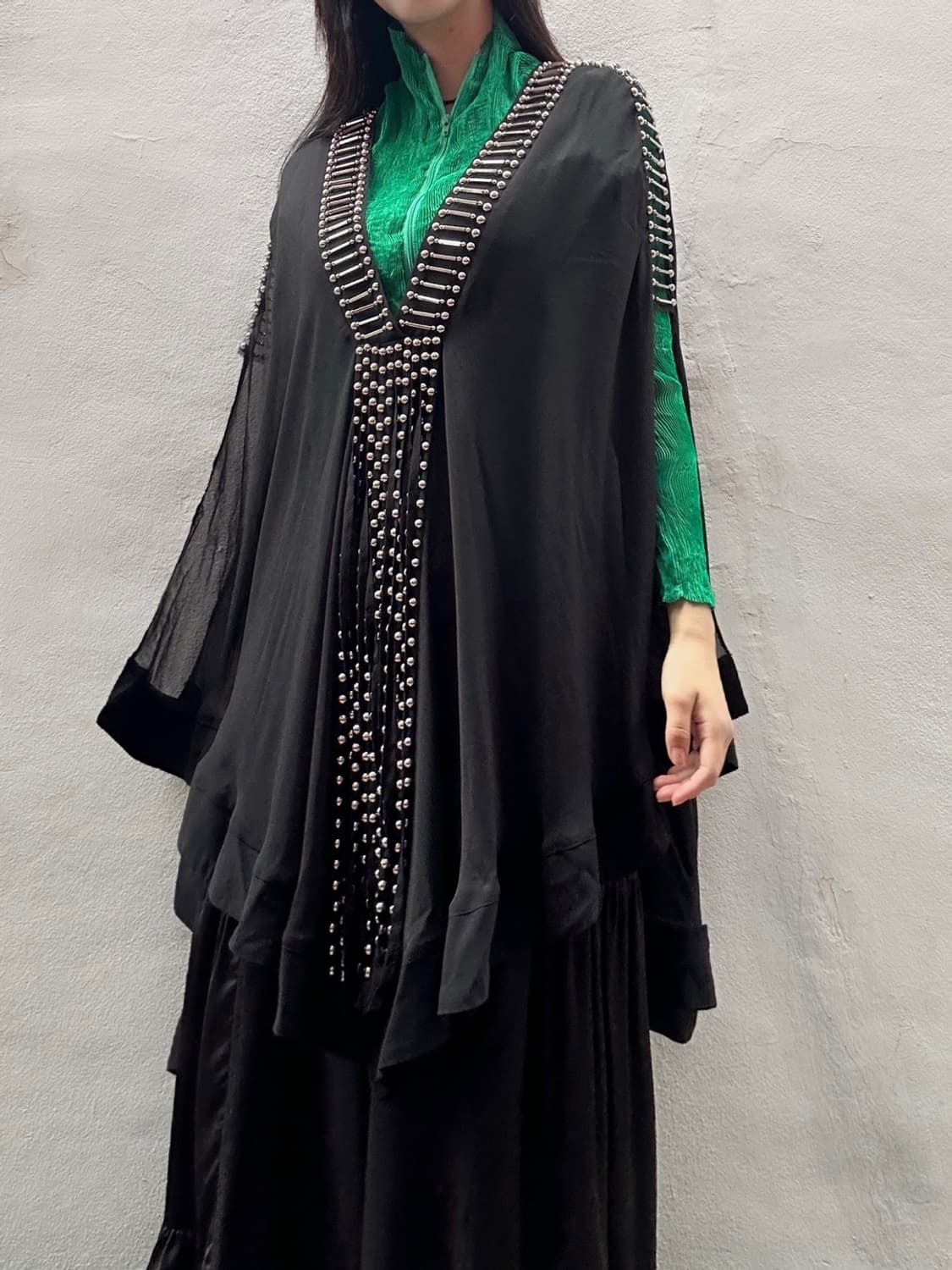 beads work layered top / black 상품이미지9