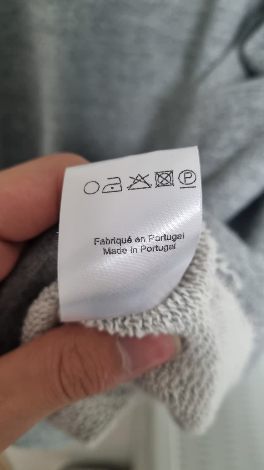 YPROJECT 버튼 맨투맨 상품이미지4