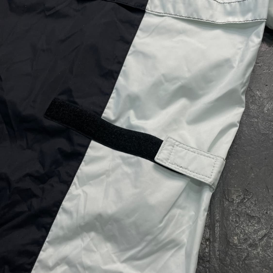 100 미즈노 반팔 절개 바람막이  상품이미지7