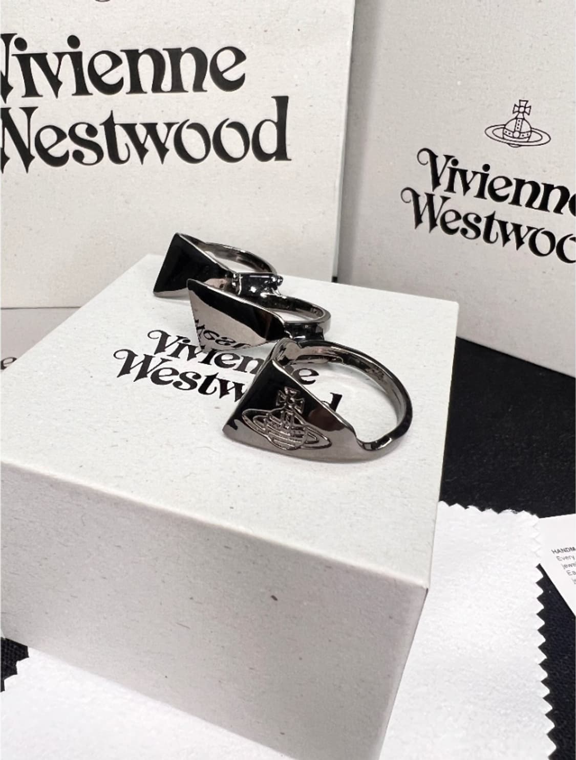 비비안웨스트우드 orb 너클링 반지 상품이미지6