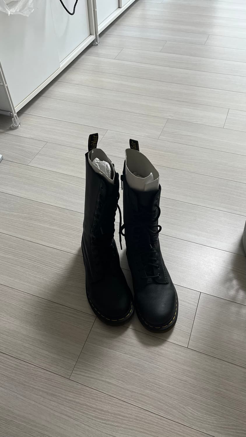 닥터마틴 14홀 상품이미지2