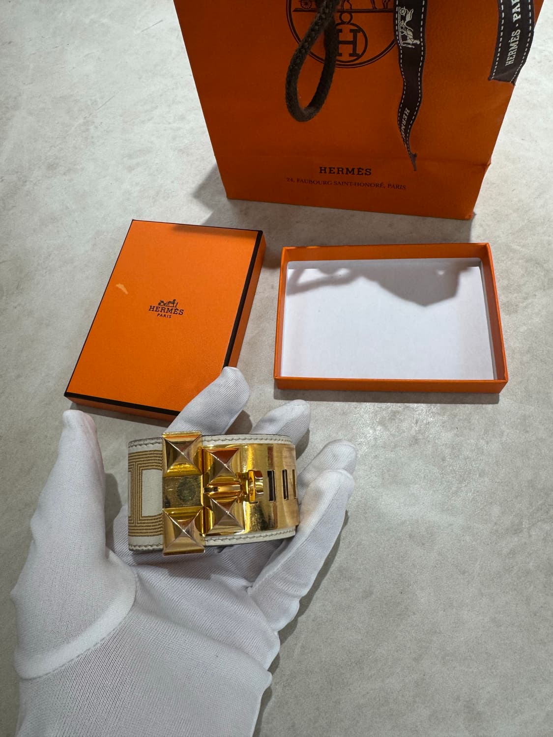 [정품] 에르메스 메도르 브레이슬릿 T2 금장 팔찌 상품이미지1