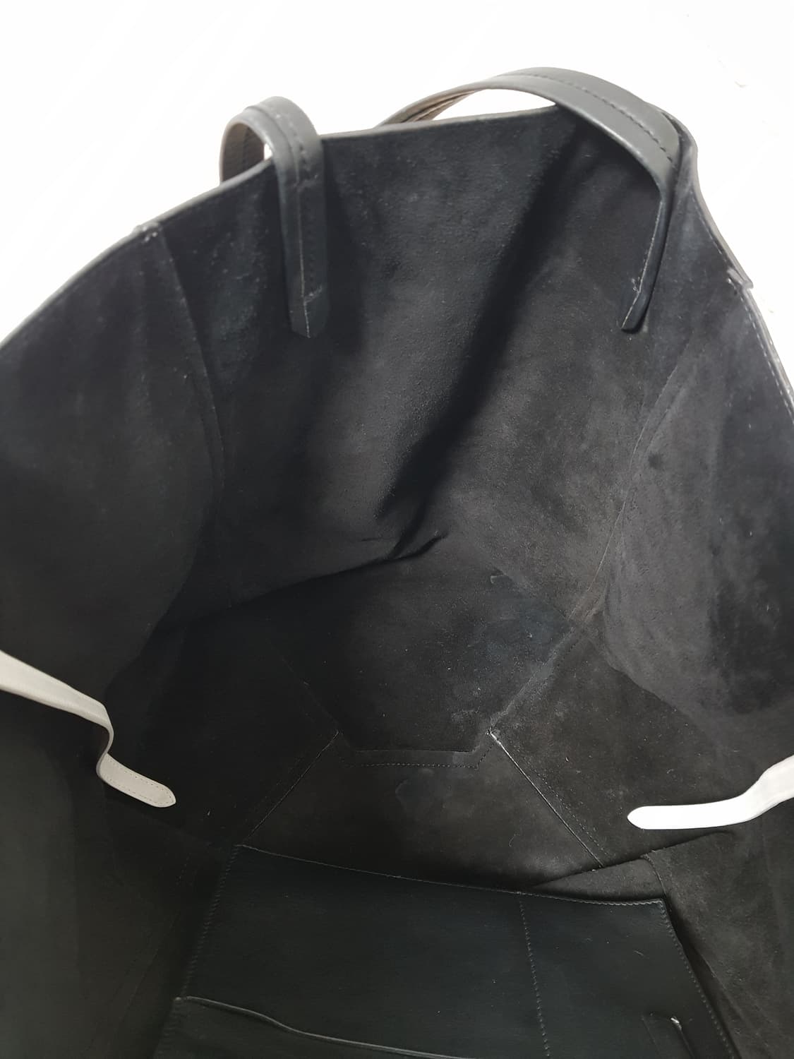 [정품] 셀린느 펜텀 카바스 블랙/화이트 쇼퍼백 상품이미지8