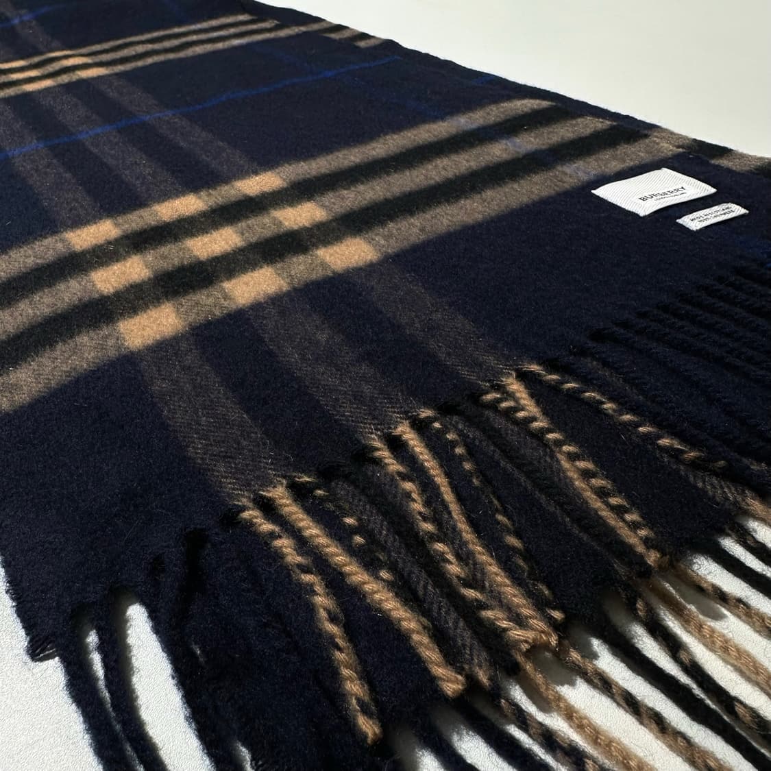버버리 프린지 캐시미어 100% 체크 머플러 목도리 상품이미지5