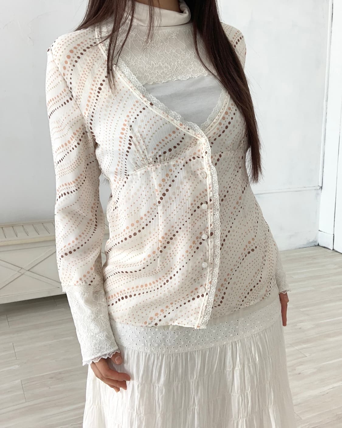 Soft Beige Polka Dot Cardigan 상품이미지7