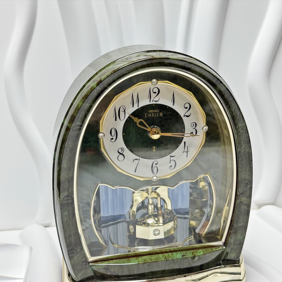 80's90's 세이코 빈티지 엠블럼 회전 추 탁상시계 상품이미지2