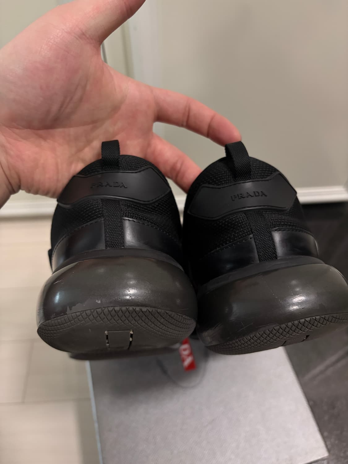 프라다 클라우드 버스트 10.5 상품이미지4