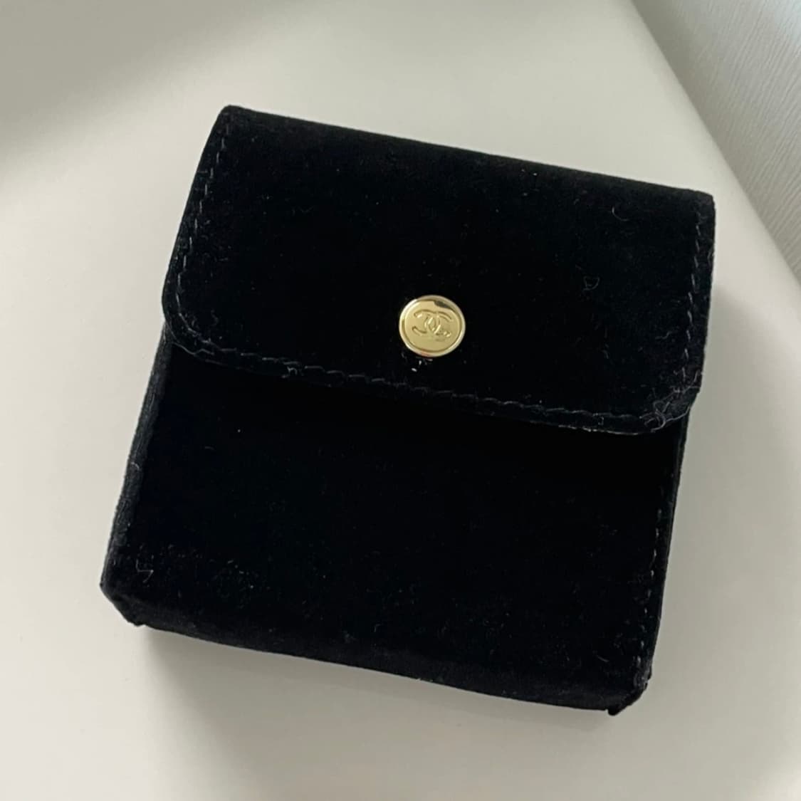 샤넬 수블리마지 레쌍스 드 뗑 쿠션 B00 상품이미지5