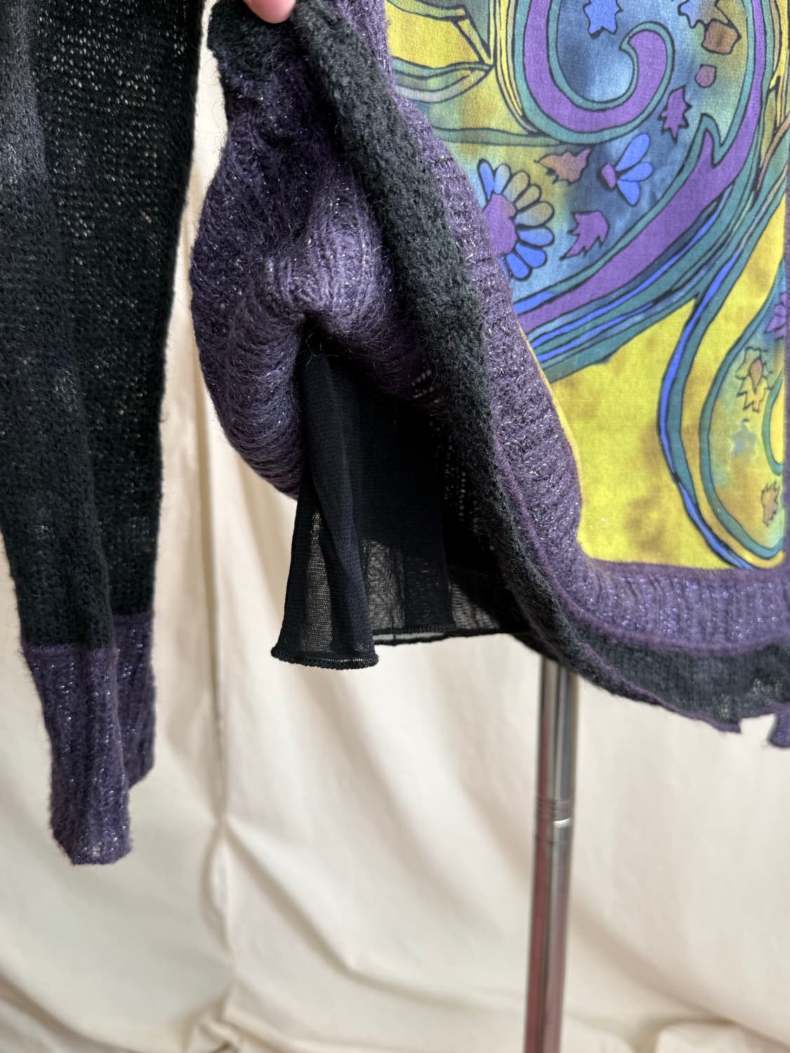 ROBERTO 패턴 매쉬 니트탑 상품이미지3