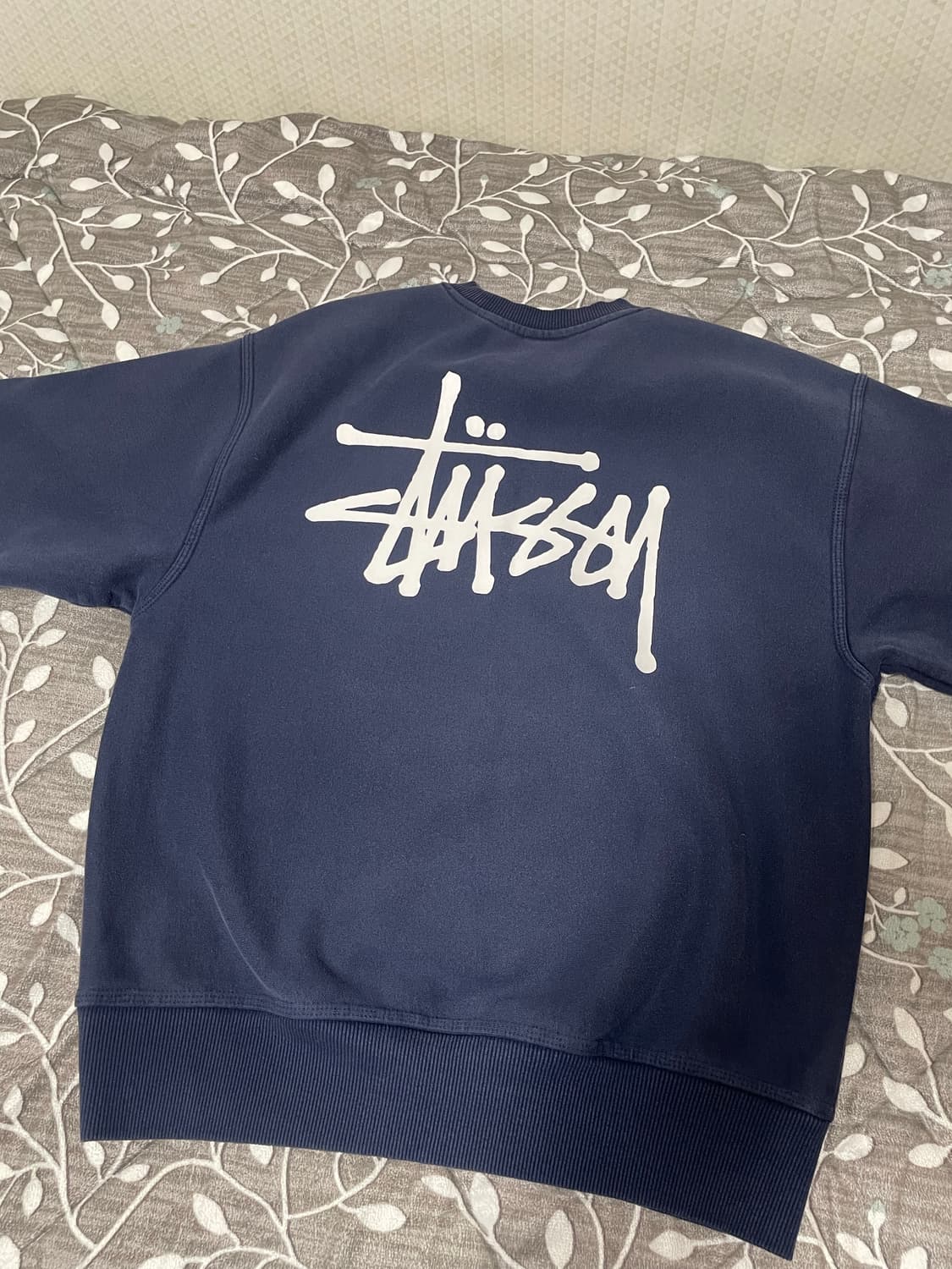 스투시 맨투맨 네이비 상품이미지2