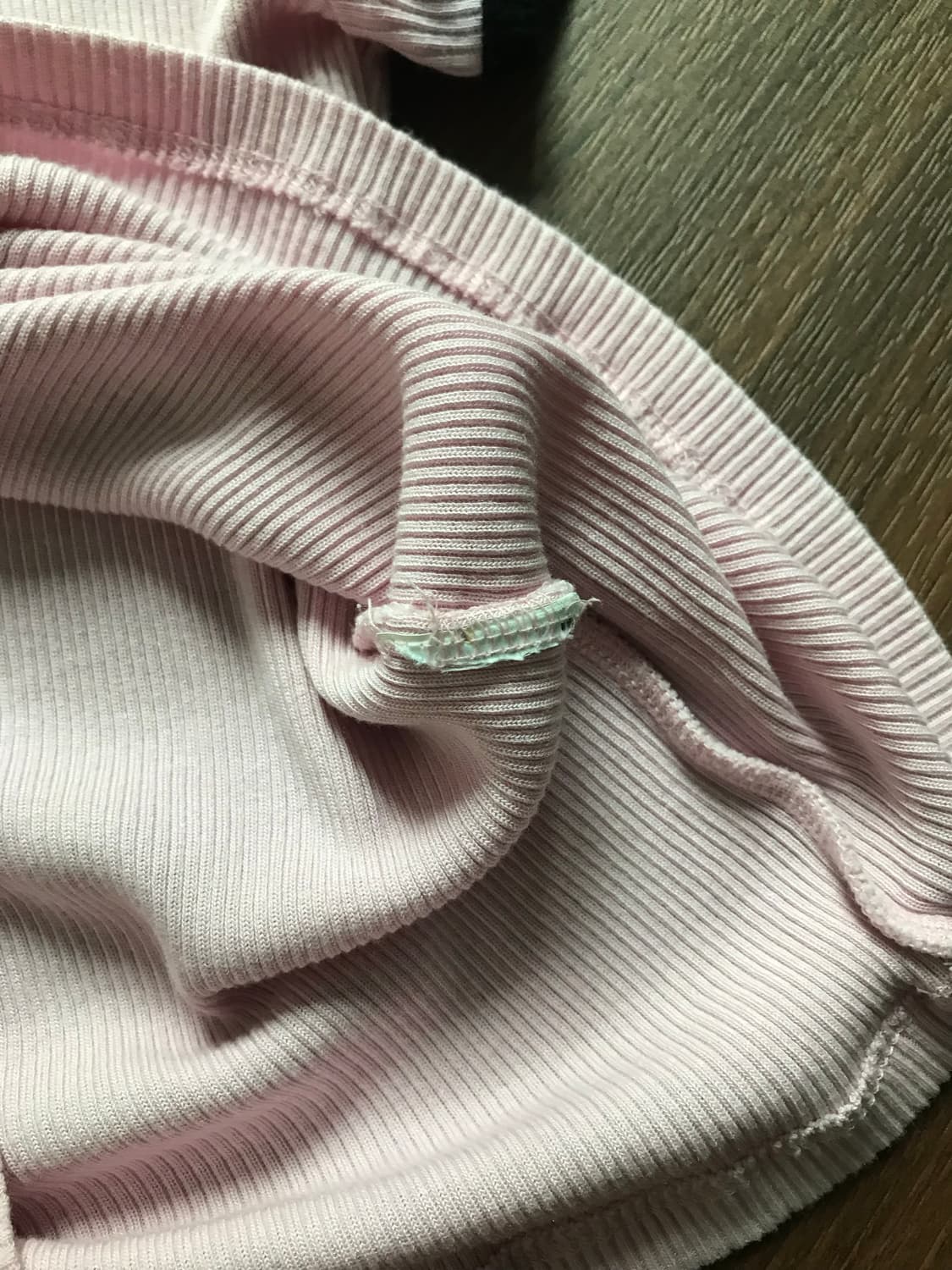 게스 자수 로고 핑크 골지 링거티 상품이미지8