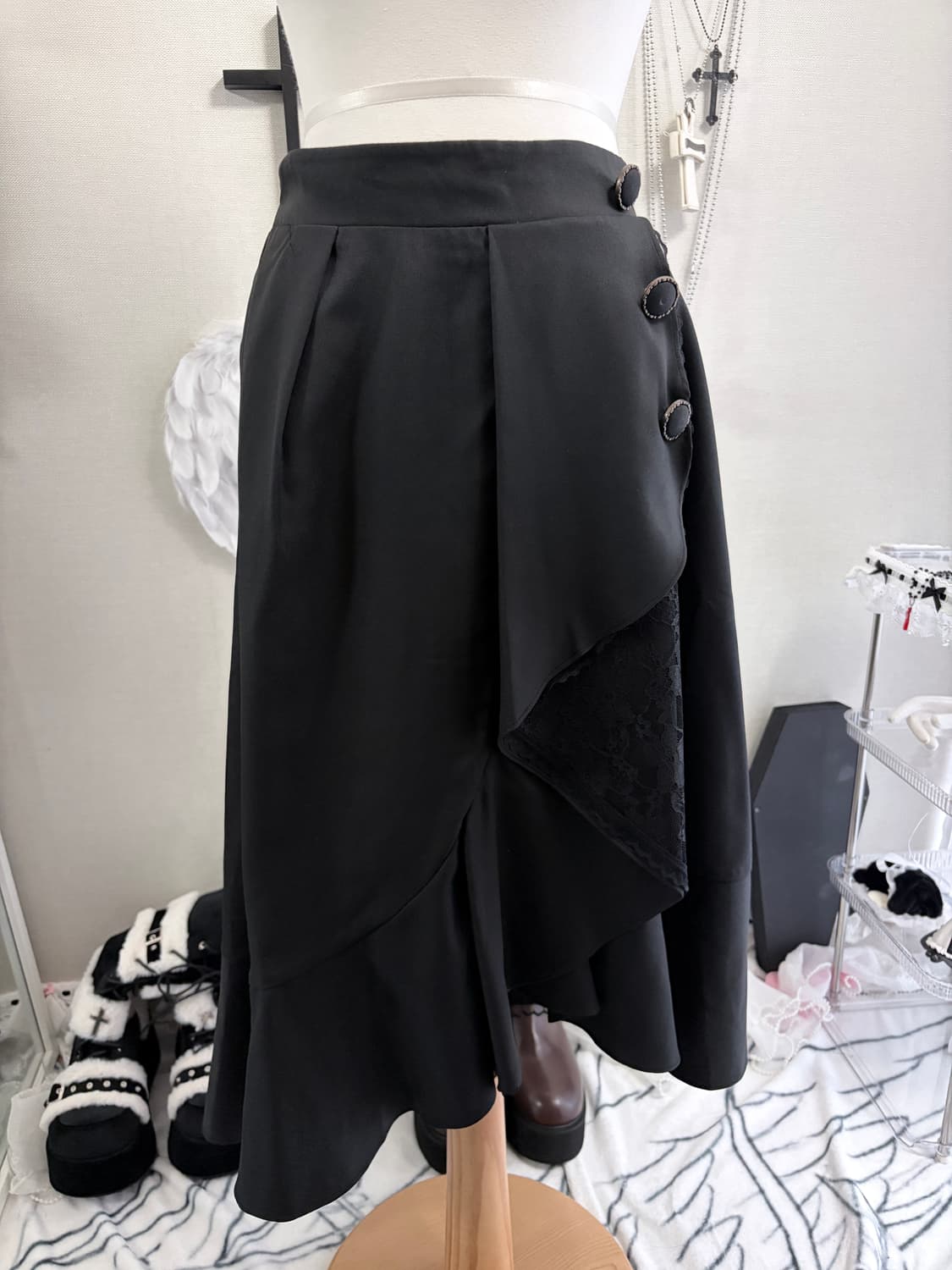 엑시즈팜 레이스 미디스커트 상품이미지4