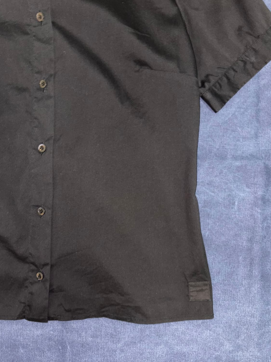 펜디 테일러드 슬림핏 반팔 셔츠 상품이미지5