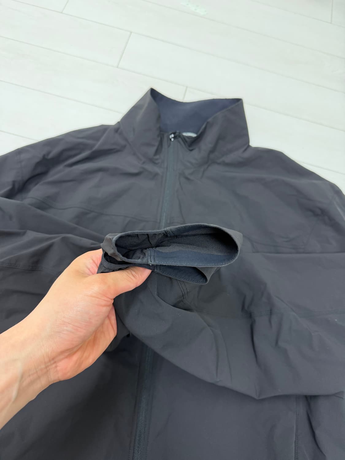 아크테릭스 감마 라이트웨이트 자켓 L 사이즈  상품이미지3