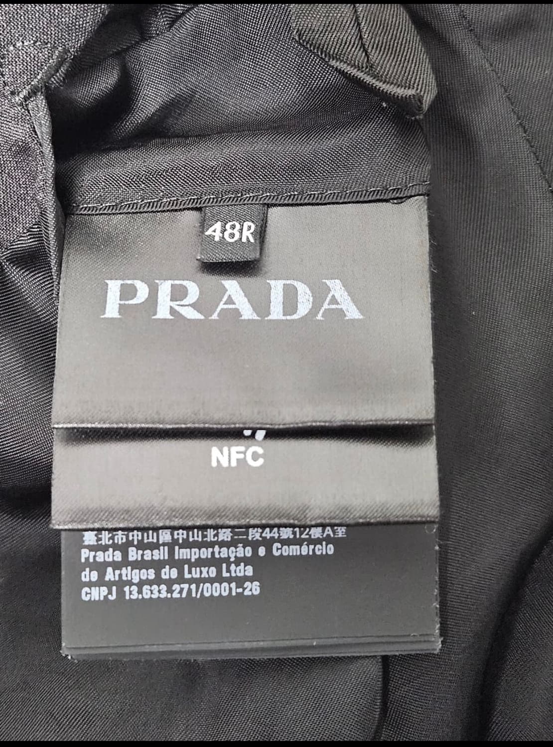 프라다 자켓팝니다. 상품이미지5