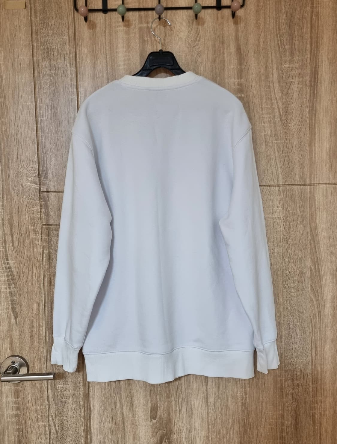 풋볼스탠다드 토트넘 홋스퍼 맨투맨 상품이미지5